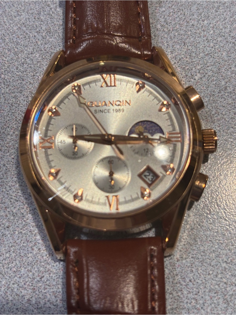 Guanqin-Chronograph Watch